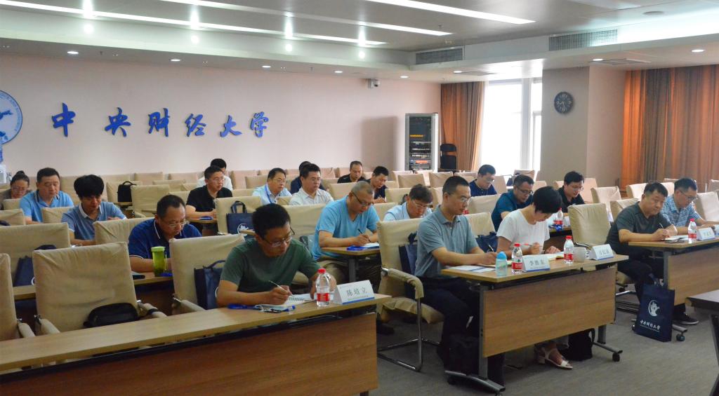 学员参加开班仪式